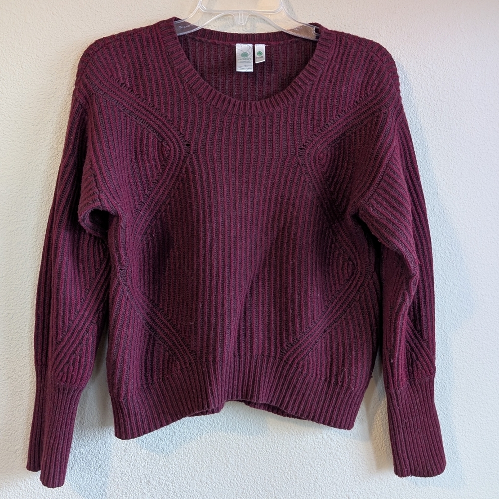 Aventura Size Small Women's Burgundy Sweater Wool Cashmere